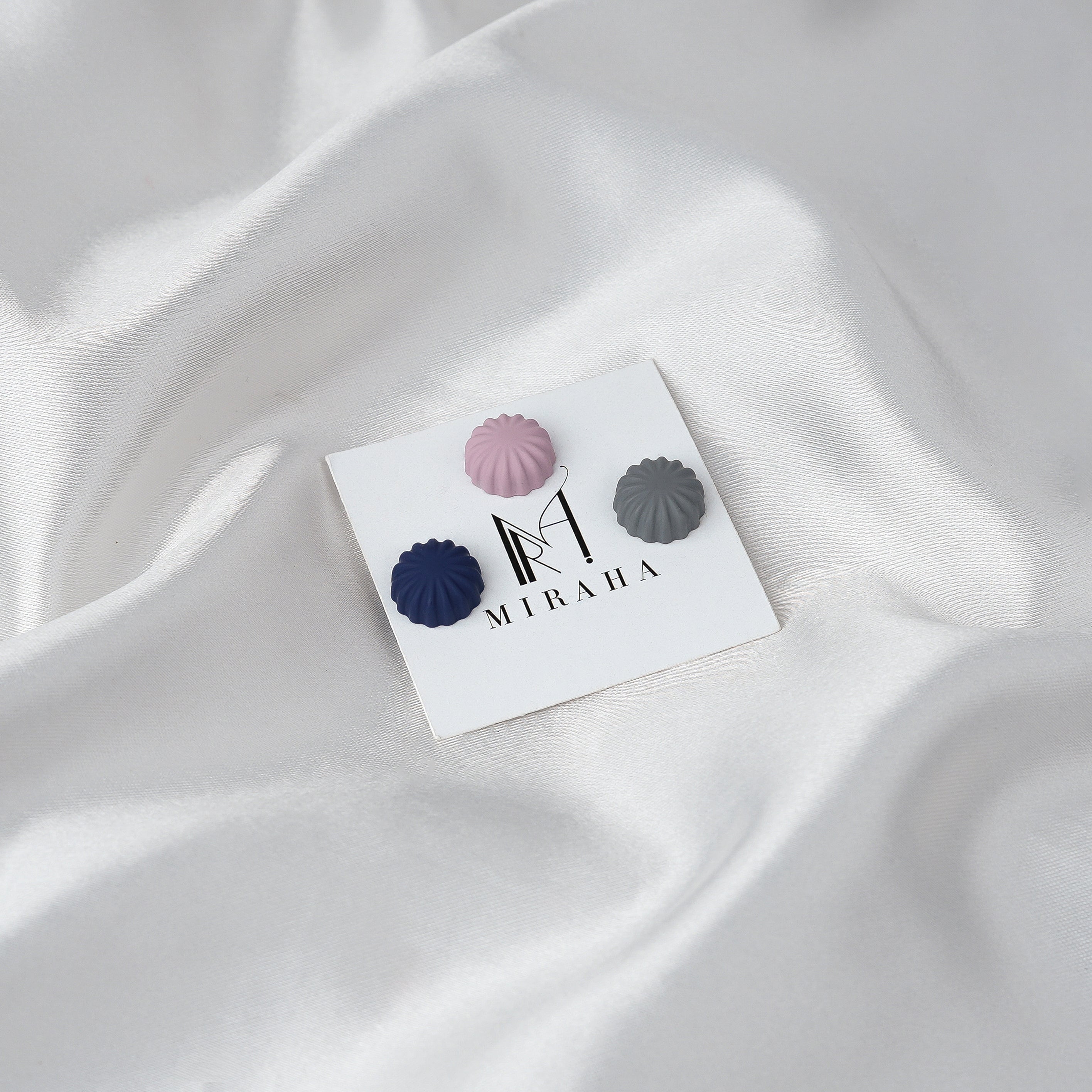 Flower Hijab Magnet (1 Pack of 3 Magnets)